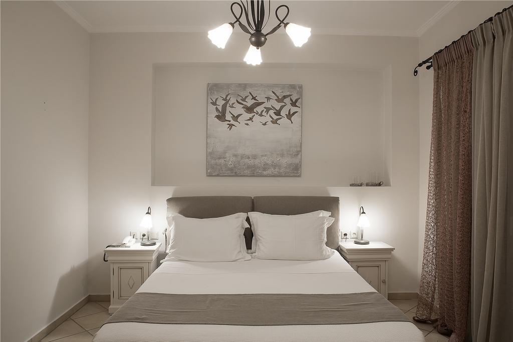 איוס סטפנוס Delfino Blu Wellness Boutique Hotel מראה חיצוני תמונה